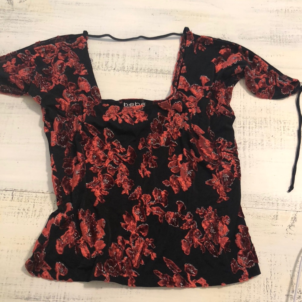 BEBE - Velvet Roses Top - Open Shoulder Sleeves